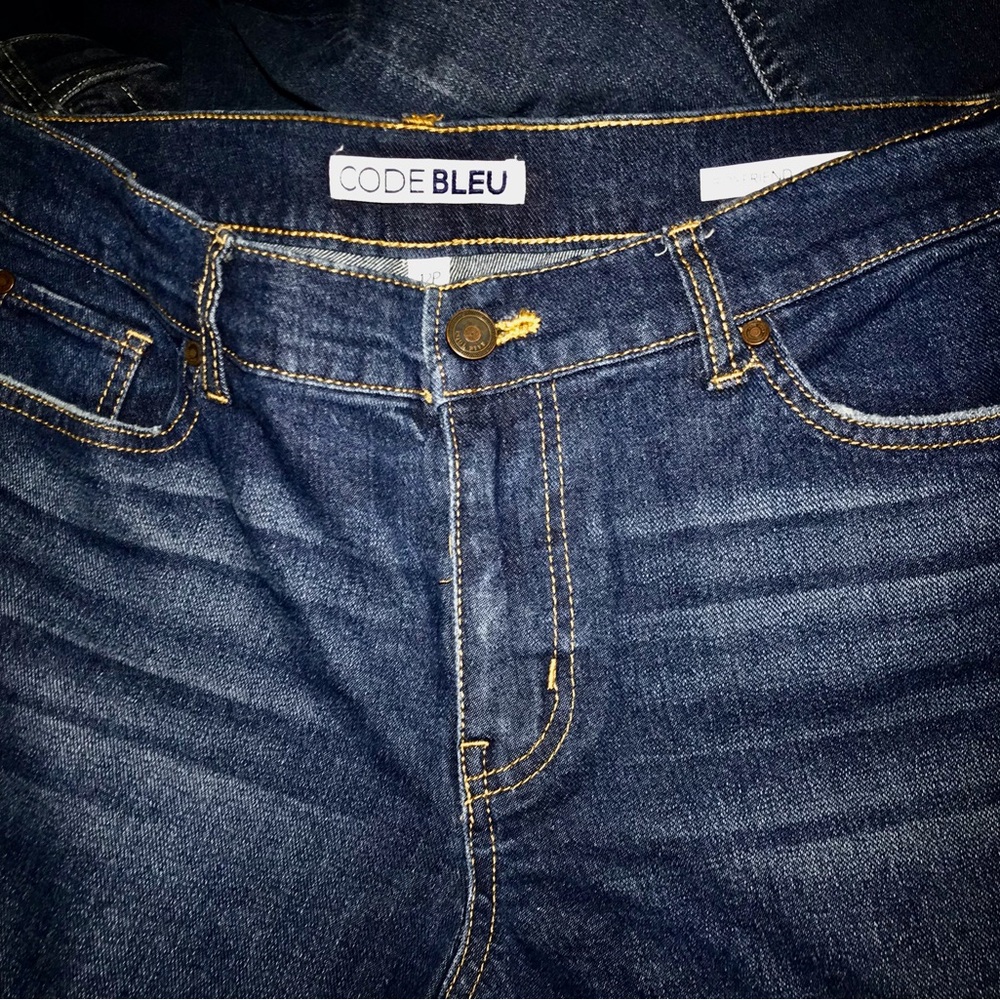 Code Bleu Boyfriend Jean, NWOT, Size 12P, Beautiful Dark Blue Denim